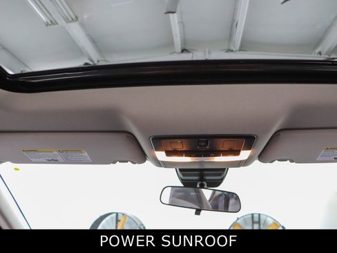 Used 2024 Nissan Altima 2.5 SR w/ SR Premium Package image 21