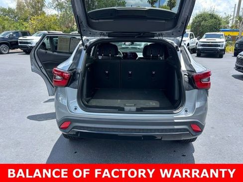 Certified 2024 Chevrolet Trax RS w/ Driver Confidence Package FWD image 16
