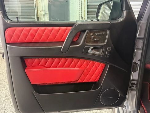 Used 2017 Mercedes-Benz G 63 AMG 4MATIC image 6