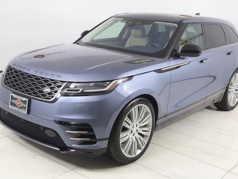 Used 2021 Land Rover Range Rover Velar R-Dynamic S image 22
