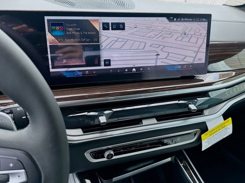 New 2026 BMW X5 sDrive40i image 10