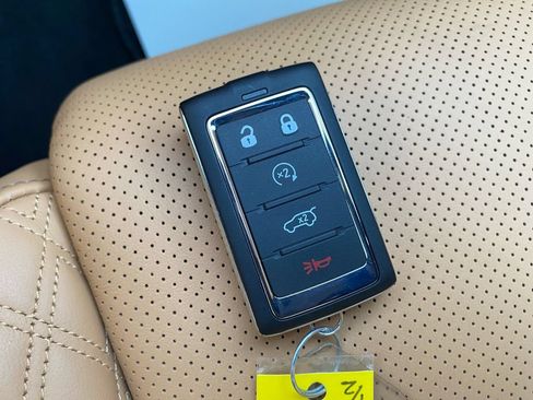 Used 2024 Jeep Grand Cherokee Summit AWD/4WD image 26