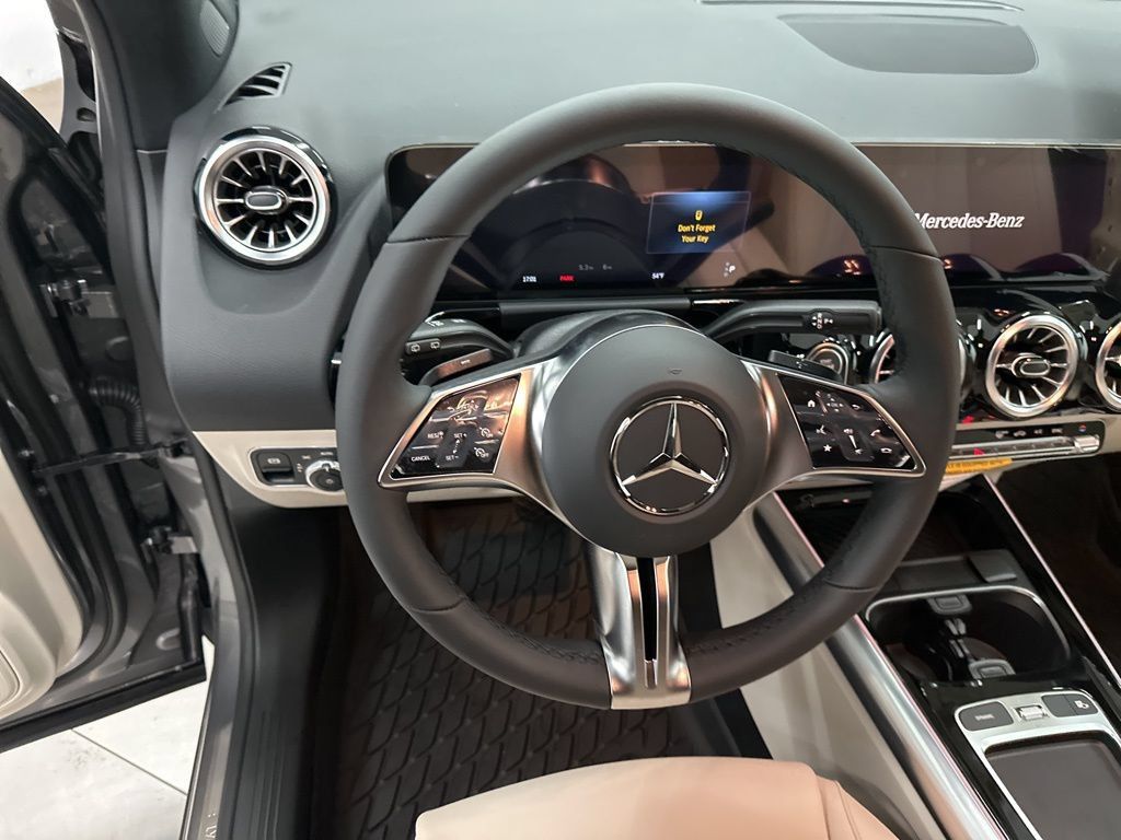 Certified 2026 Mercedes-Benz GLA 250 image 12