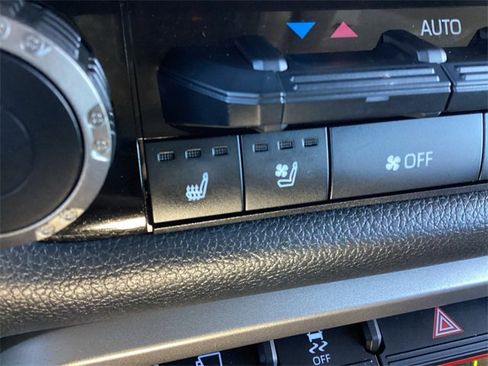 Used 2024 Toyota Tundra Limited image 30