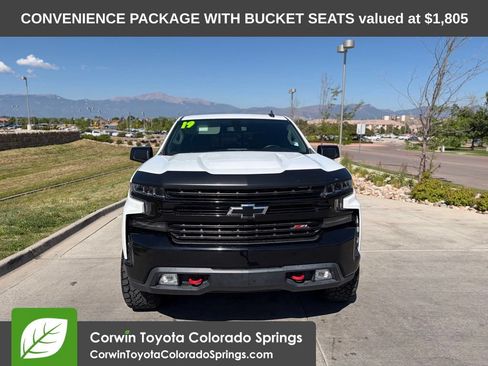 Used 2019 Chevrolet Silverado 1500 LT Trail Boss AWD/4WD image 5