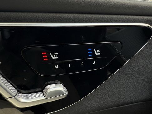 Used 2023 Mercedes-Benz GLC 300 4MATIC image 13