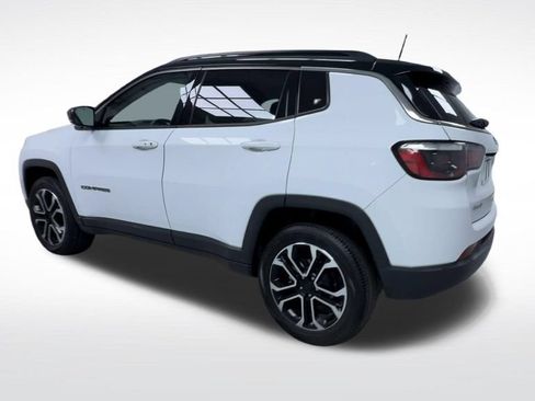 Used 2022 Jeep Compass Limited AWD/4WD image 21