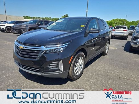 Used 2024 Chevrolet Equinox LT FWD image 1