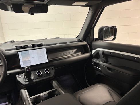 New 2025 Land Rover Defender 110 V8 image 36