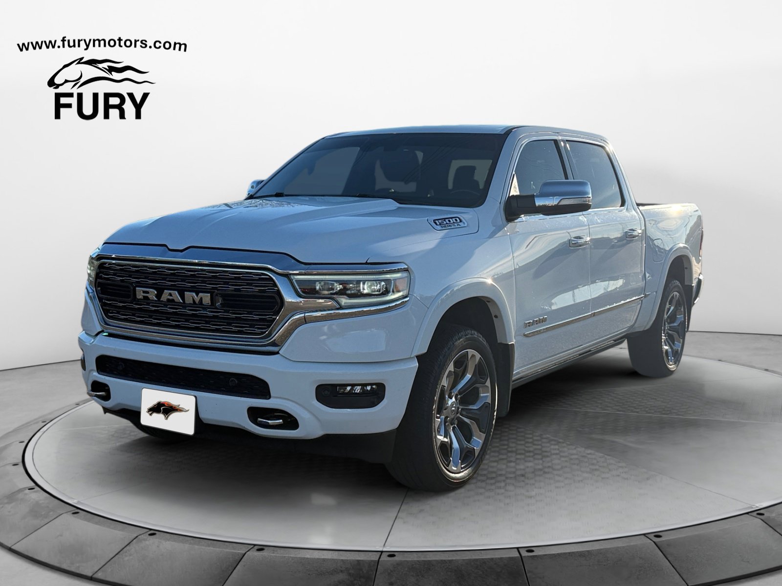 Used 2022 RAM 1500 Limited w/ Body Color Bumper Group AWD/4WD image 11