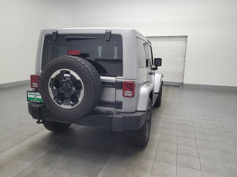 Used 2014 Jeep Wrangler Polar Edition image 9