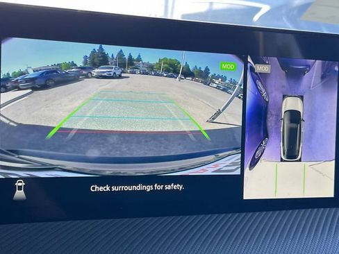 New 2025 Nissan Kicks SR w/ Illumination Package AWD/4WD image 16