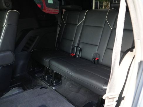 Used 2025 Cadillac Escalade Sport w/ Touring Package AWD/4WD image 22