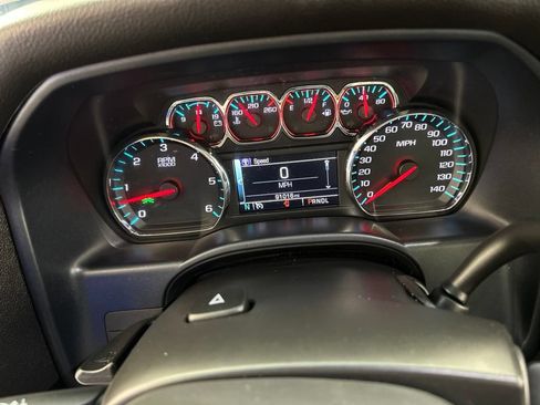 Used 2018 Chevrolet Silverado 1500 LT w/ All Star Edition AWD/4WD image 14