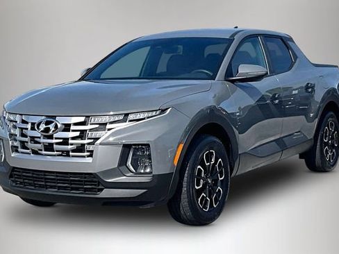Used 2024 Hyundai Santa Cruz SEL FWD image 2