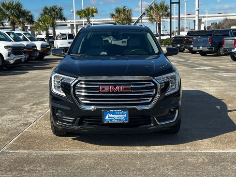Used 2024 GMC Terrain SLT image 46
