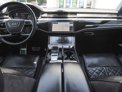 Used 2020 Audi S8 L w/ S8 Executive Package AWD/4WD image 36
