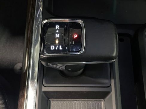 Used 2023 GMC Sierra 1500 Elevation w/ Preferred Package image 37