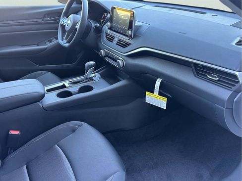 New 2025 Nissan Altima 2.5 S image 13