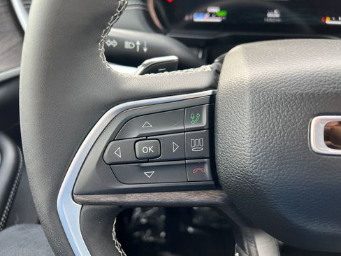 Used 2024 Jeep Grand Cherokee Limited 4xe image 21