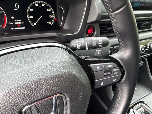 Used 2025 Honda Pilot Touring image 20