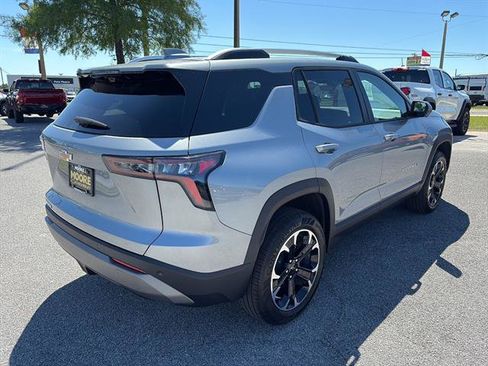 New 2026 Chevrolet Equinox LT w/ Convenience Package II FWD image 5