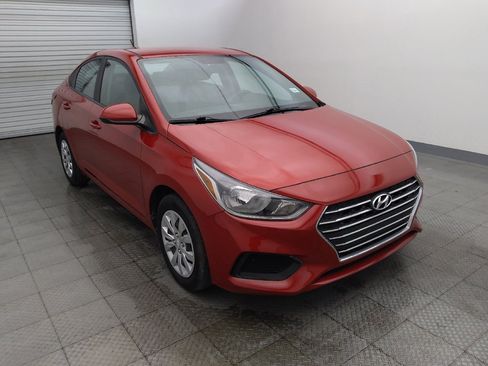 Used 2022 Hyundai Accent SE FWD image 13