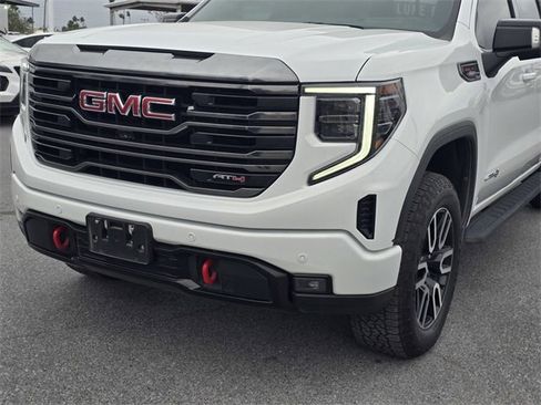 Used 2023 GMC Sierra 1500 AT4 w/ AT4 Premium Package image 12