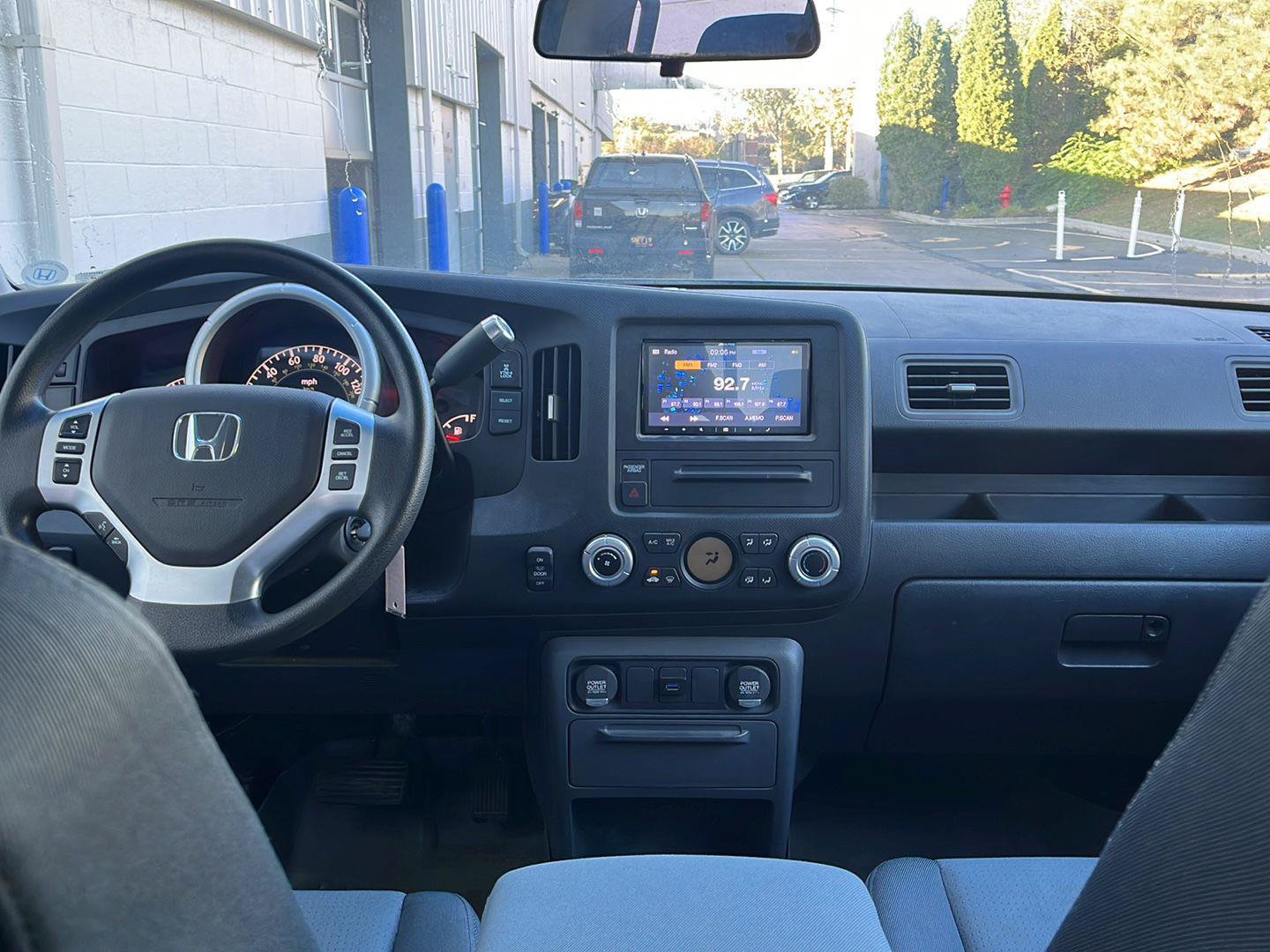 Used 2007 Honda Ridgeline RTX image 18