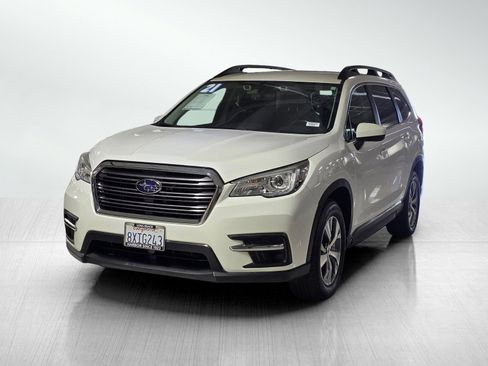 Used 2021 Subaru Ascent Premium w/ Convenience Package image 3
