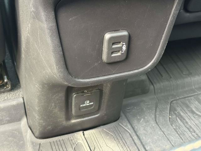 Used 2024 GMC Terrain AT4 w/ Tech Package AWD/4WD image 16