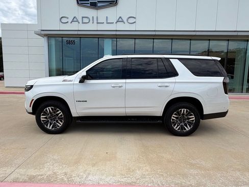Used 2025 Chevrolet Tahoe Z71 w/ Z71 Off-Road Package AWD/4WD image 2