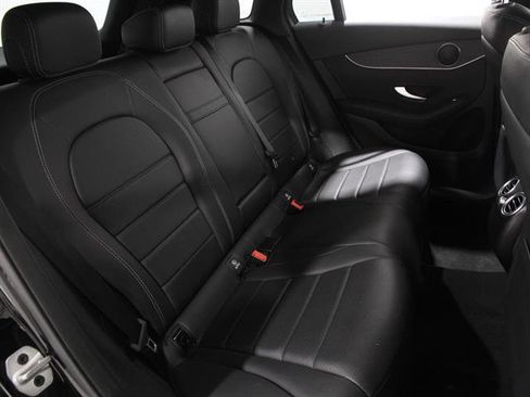 Used 2022 Mercedes-Benz GLC 300 4MATIC image 17