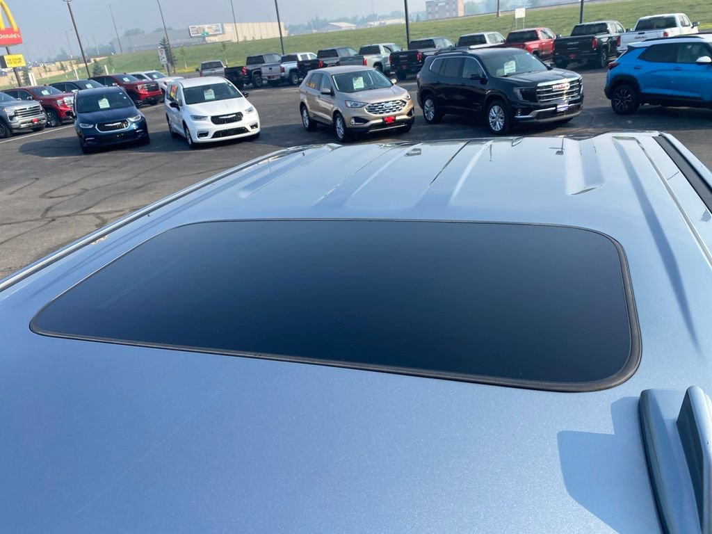 Used 2026 GMC Sierra 1500 SLT w/ SLT Premium Package AWD/4WD image 11