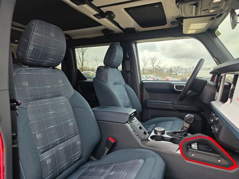 New 2025 Ford Bronco Heritage Edition AWD/4WD image 39
