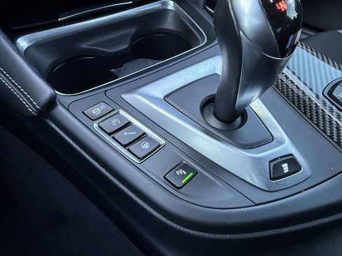 Used 2016 BMW M4 image 17