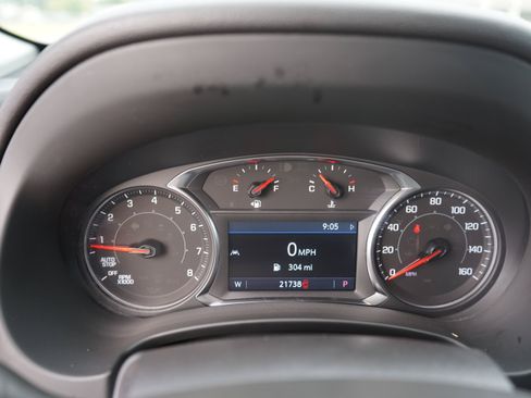 Used 2023 GMC Terrain SLT w/ Elevation Edition FWD image 11