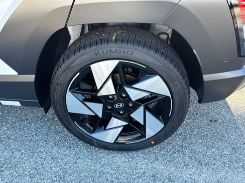 New 2026 Hyundai Kona Limited FWD image 20