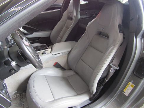 Used 2015 Chevrolet Corvette Stingray Coupe w/ 2LT Preferred Equipment Group image 7