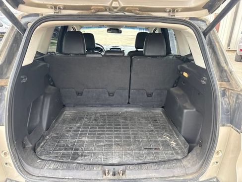Used 2018 Ford Escape SEL w/ Ford Safe & Smart Package AWD/4WD image 12