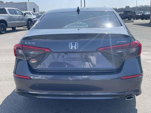 Used 2023 Honda Civic Sport image 5