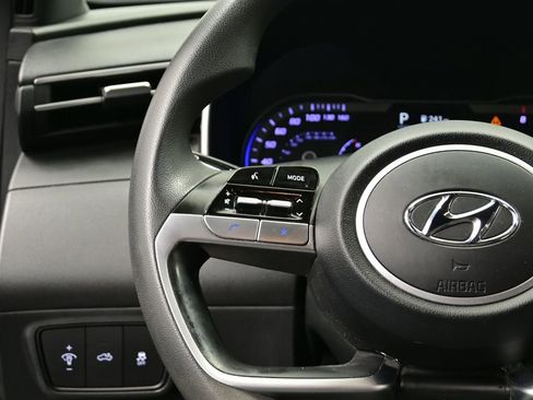 Used 2022 Hyundai Santa Cruz SE image 5