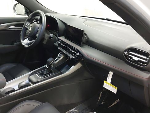 Used 2024 Dodge Hornet GT Plus w/ Tech Pack Plus w/o Parking image 29