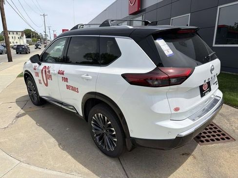 New 2026 Nissan Rogue Platinum w/ Platinum Premium Package AWD/4WD image 7