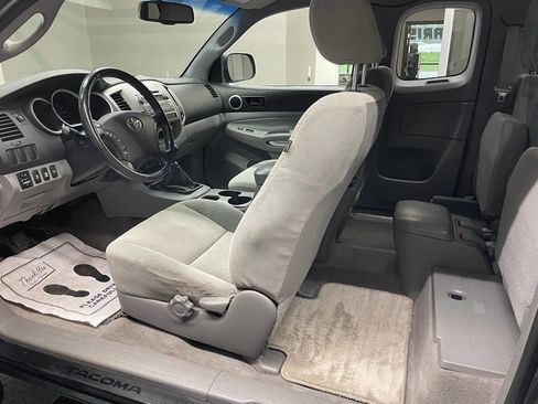Used 2010 Toyota Tacoma 4x4 Access Cab image 21