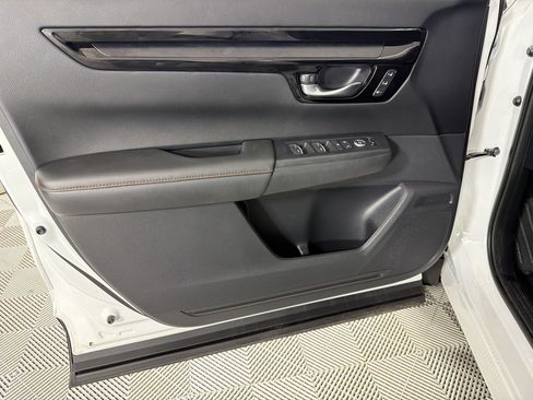 Used 2024 Honda CR-V Sport Touring image 11