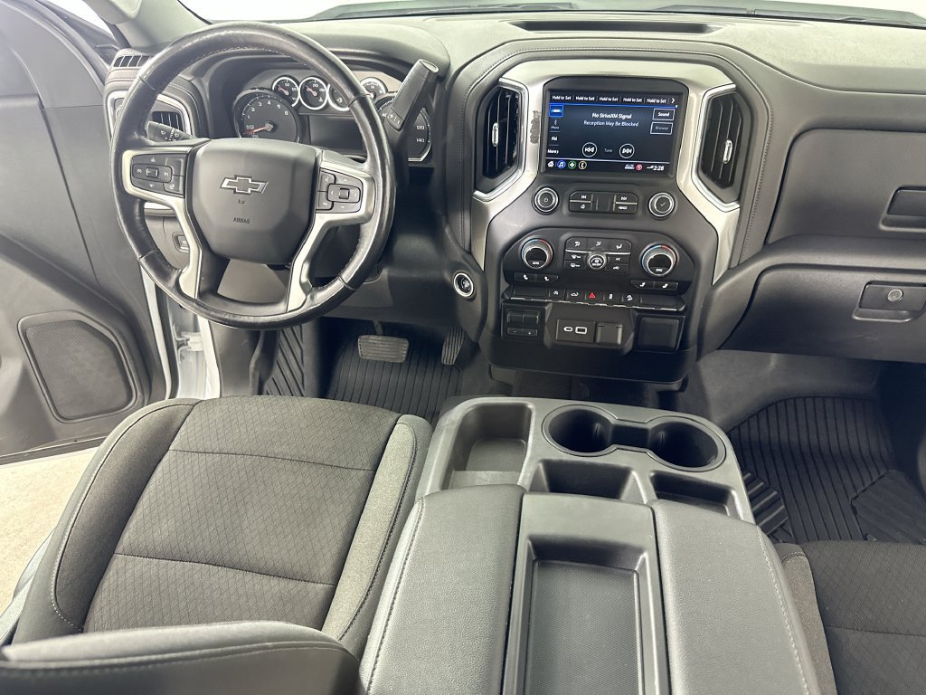 Used 2022 Chevrolet Silverado 1500 RST AWD/4WD image 19