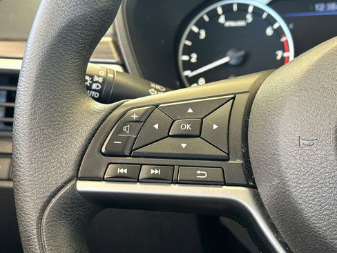 Used 2023 Nissan Altima 2.5 SV image 35