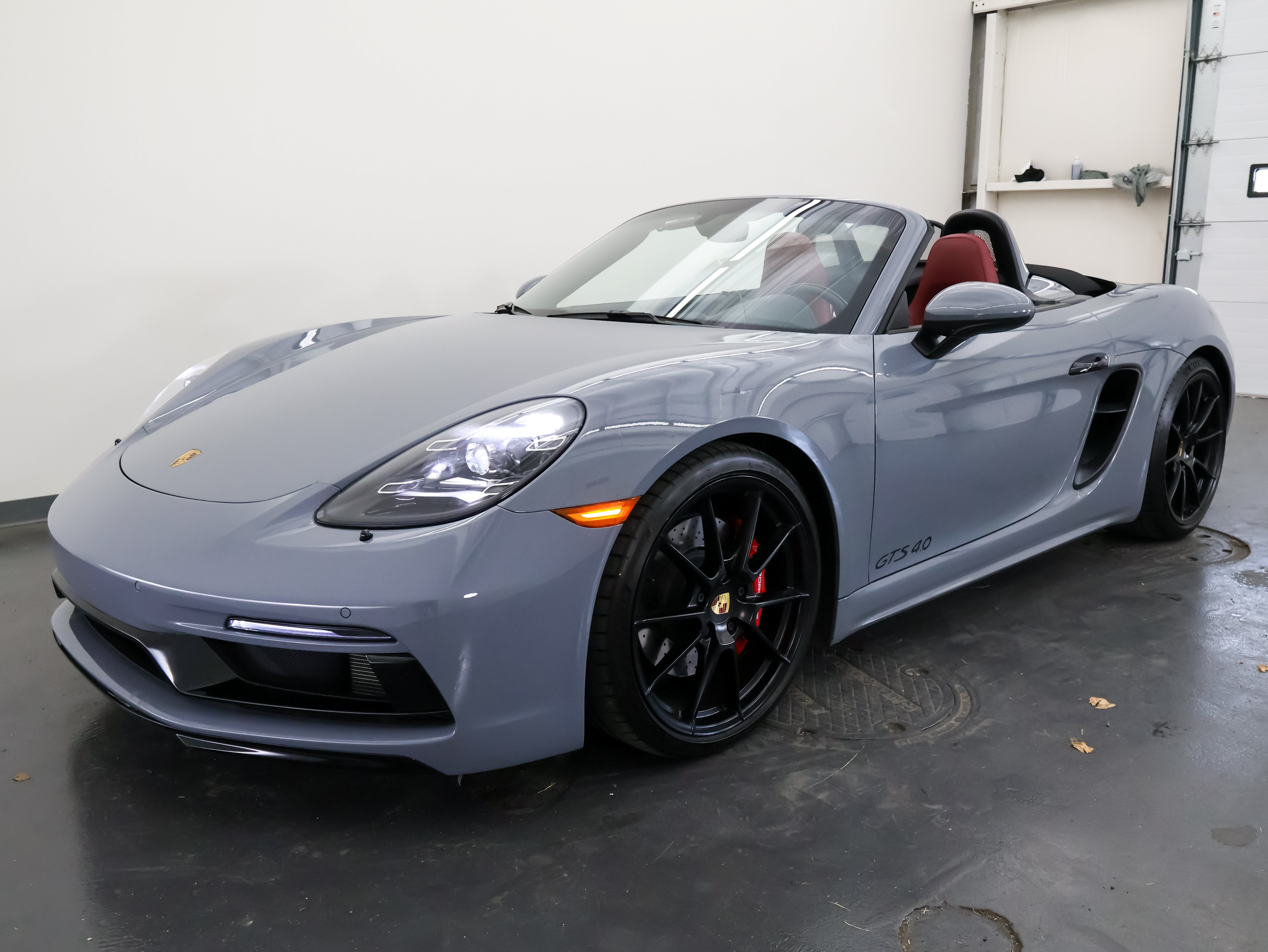 Used 2024 Porsche 718 Boxster GTS RWD image 8