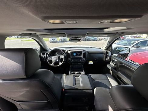 Used 2018 GMC Sierra 1500 SLT w/ All Terrain Package AWD/4WD image 20